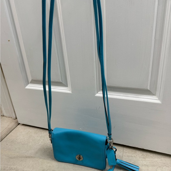 COACH Leather Crossbody Fringe accent bag purse bright blue - Picture 3 of 14